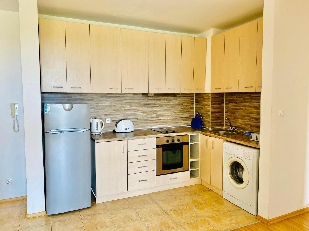 Aparthotel Aпартаменти Мини В Бей Вю à Tsarévo Extérieur photo
