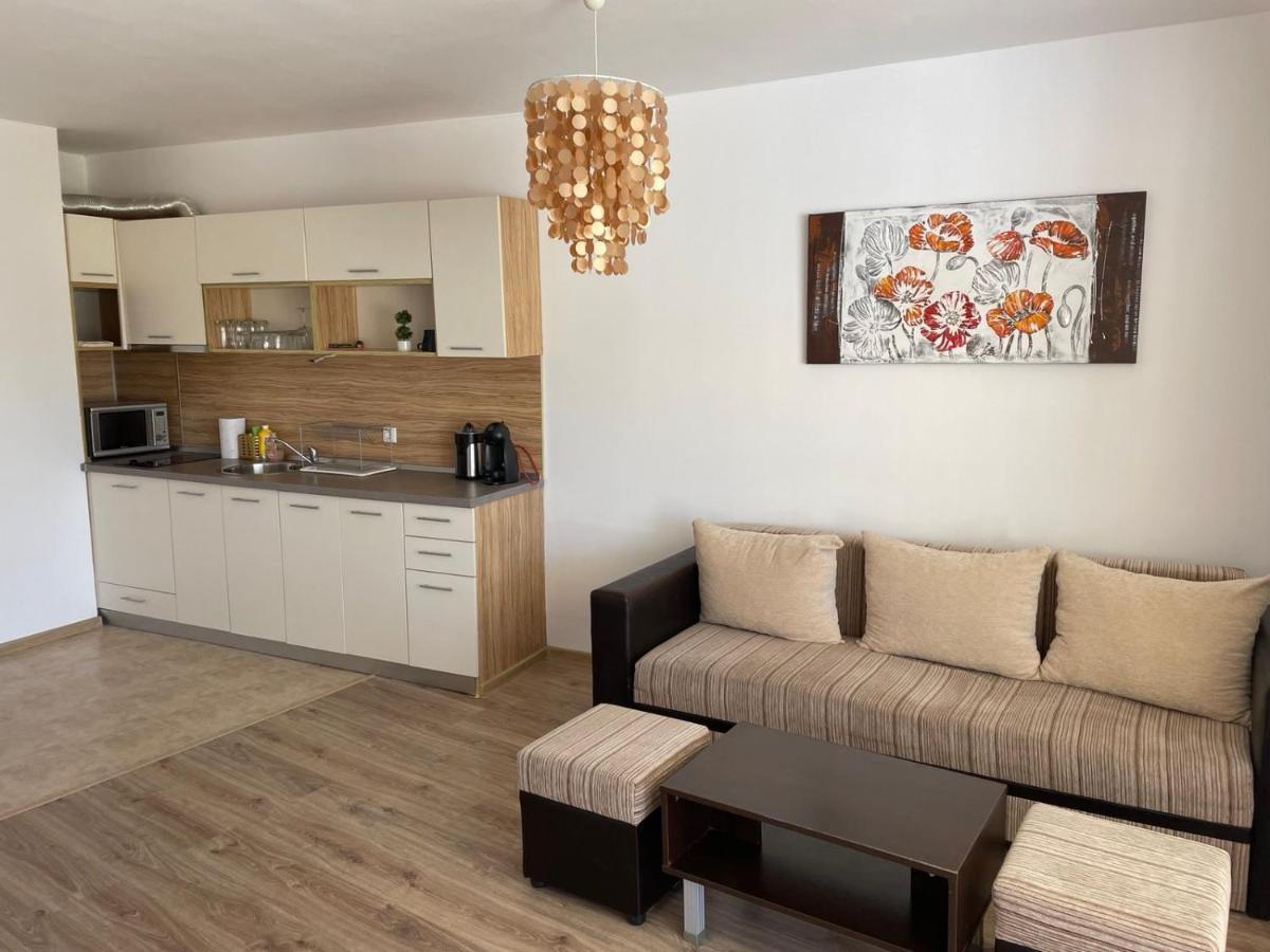 Aparthotel Aпартаменти Мини В Бей Вю à Tsarévo Extérieur photo