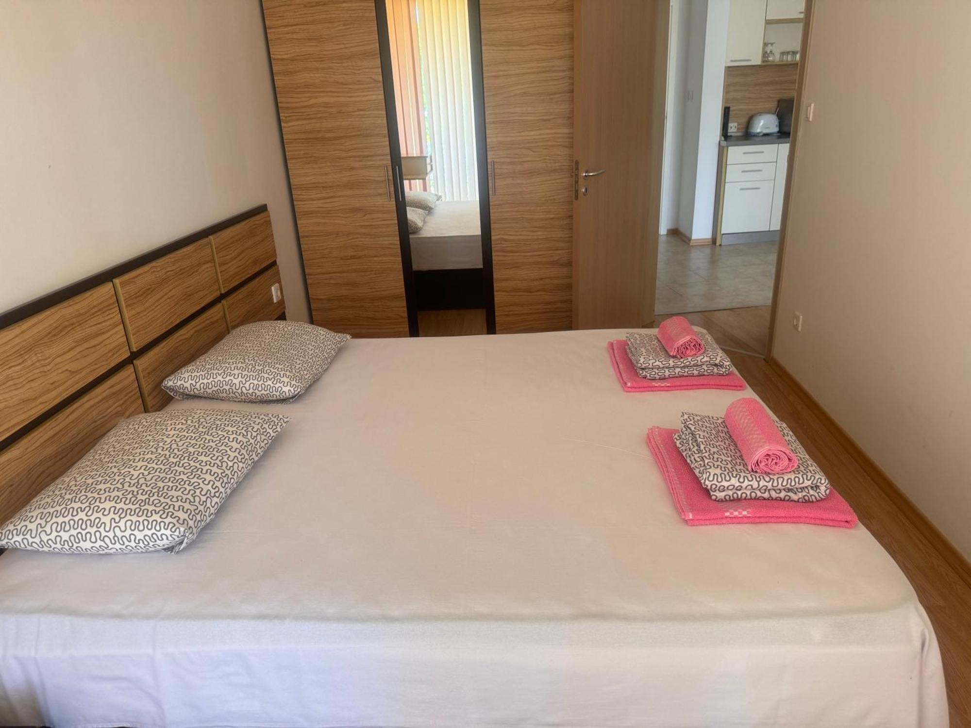 Aparthotel Aпартаменти Мини В Бей Вю à Tsarévo Extérieur photo